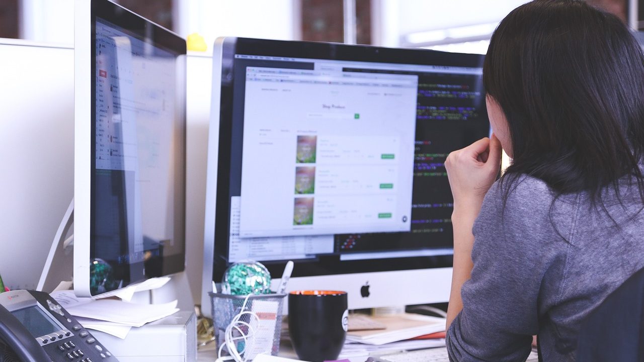 The Art of Drawing Readers In: Your attractive post title goes here